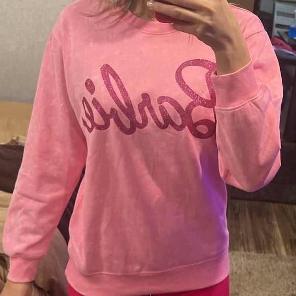 Barbie Sweatshirt - Picture 5 of 5